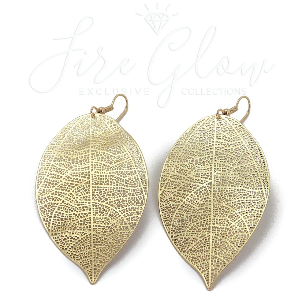 Boho Chic Gold Tone Filigree Leaf Earrings - Picture 7 of 8